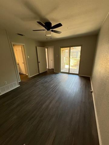 Foto del edificio - 7412 Lemonwood Ln