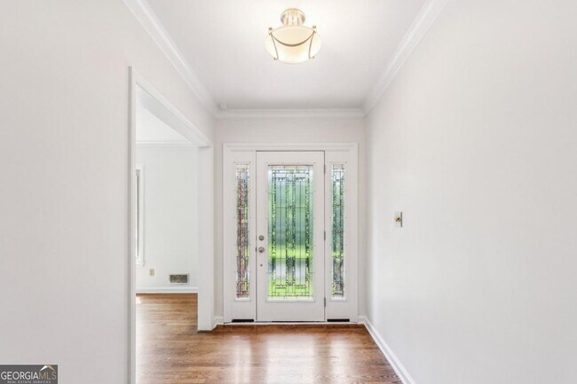 Foto del edificio - 3292 Ferncliff Pl NE