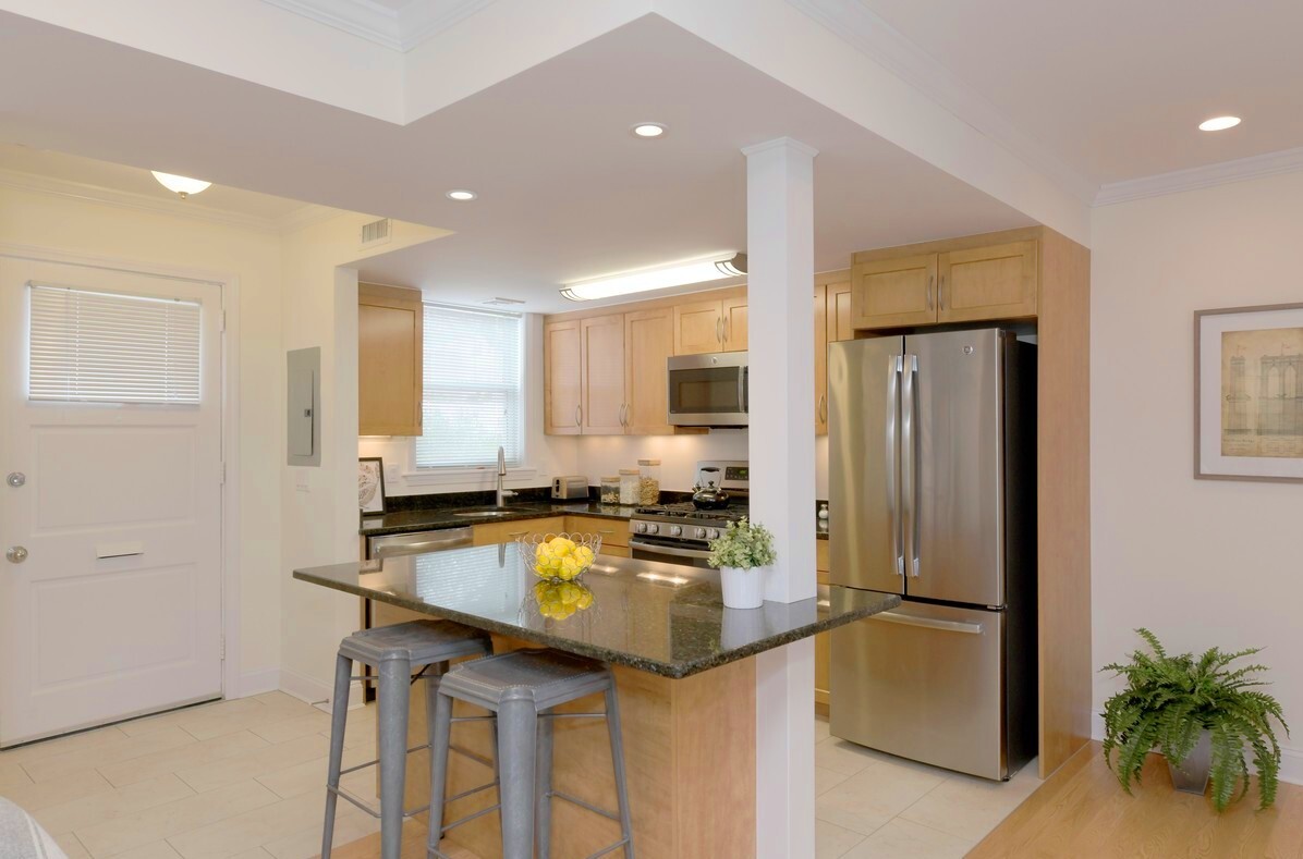 Foto principal - 252 Independence Dr