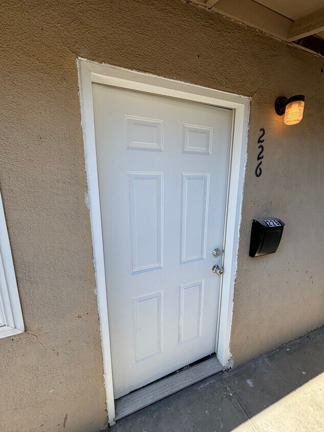 Foto principal - 226 W 20th St