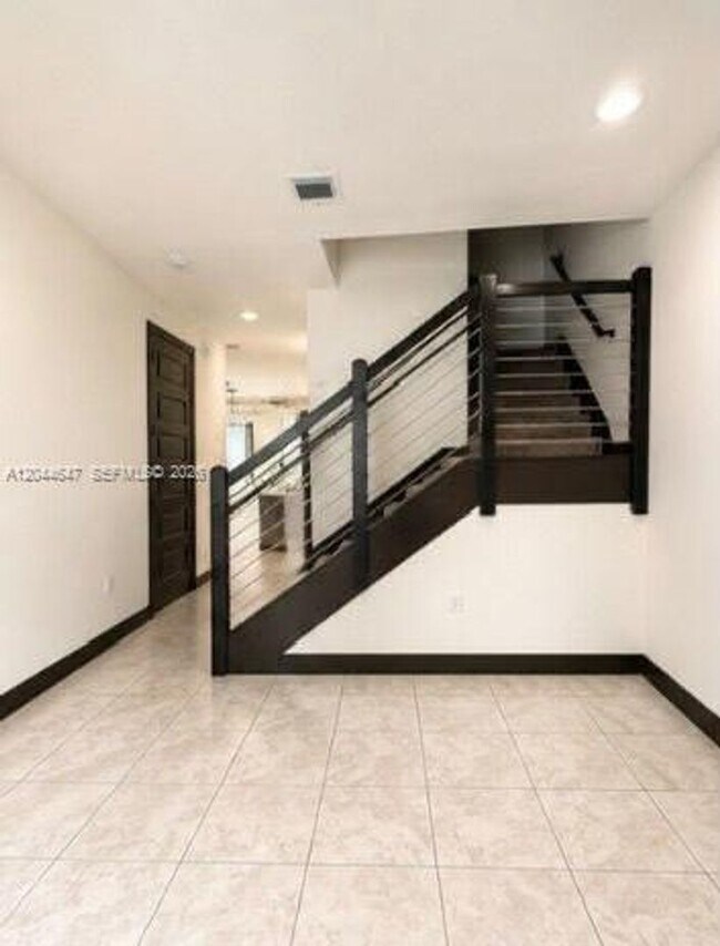 Foto del edificio - 15668 NW 91st Ct