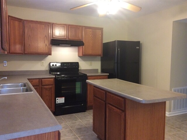 Building Photo - 6658 W Longview Drive
