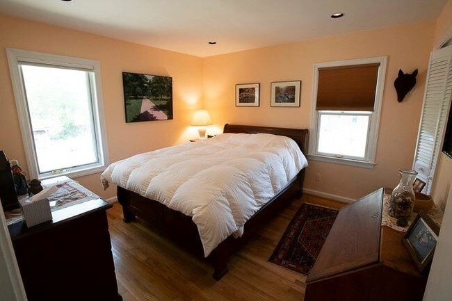 Foto del edificio - 1432 Knollwood Terrace