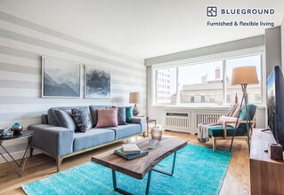 Building Photo - 360 E 65th St