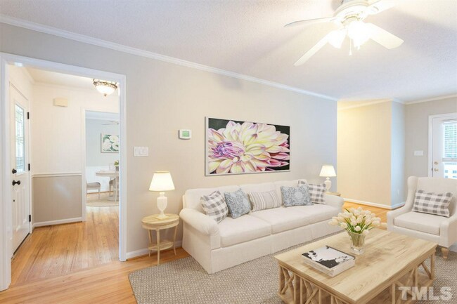 Foto del edificio - 1215 Carpenter Fletcher Rd