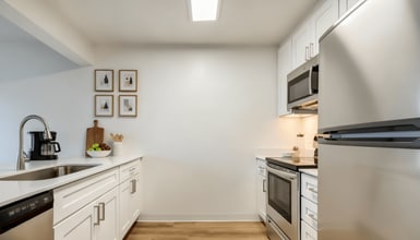 Building Photo - Woodbrook