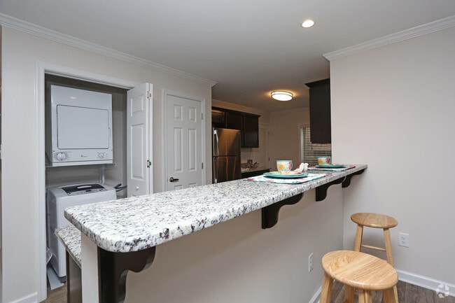 Interior Photo - Cabin Creek Apartments