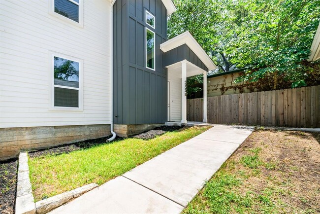 Building Photo - 4303 Banister Ln