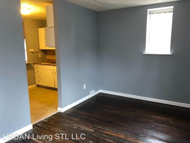 Building Photo - 2822 Lemp Ave