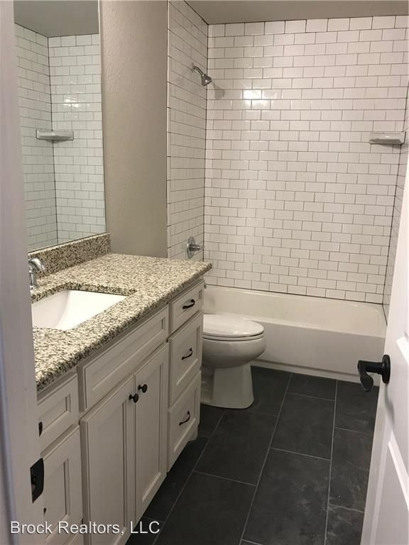 Foto del edificio - 4 br, 3.5 bath House - 2725 6th Ave