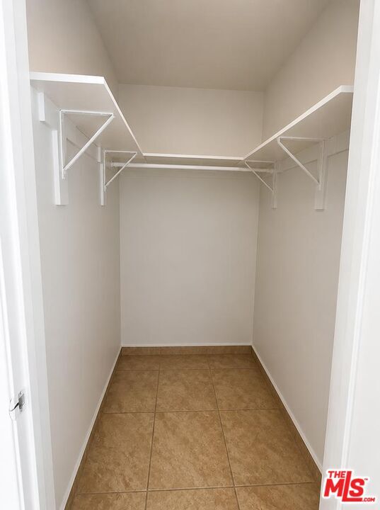 Foto del edificio - 6859 Laurel Canyon Blvd
