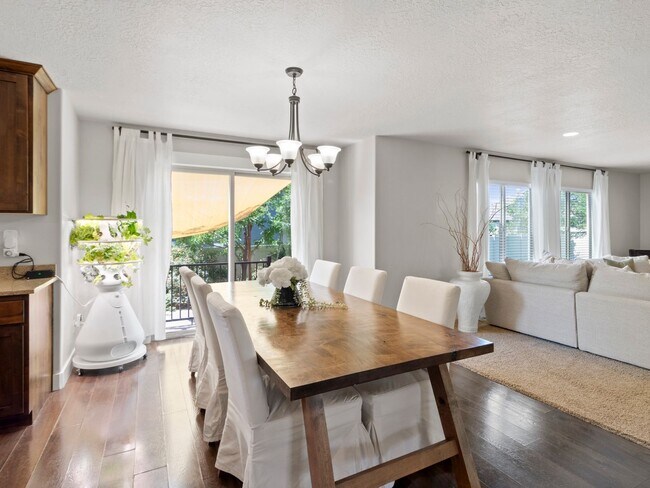 Foto del edificio - Beautiful Bluffdale home for rent!