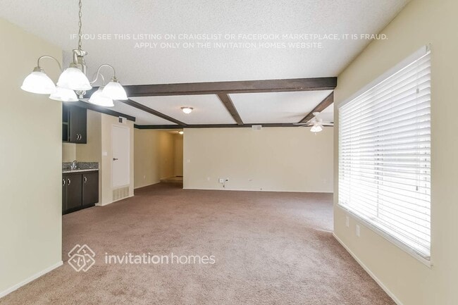 Building Photo - 44015 Andale Ave