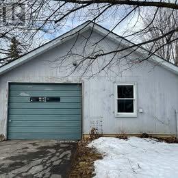 Building Photo - 46 Gilbert St