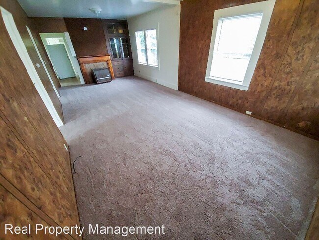 Building Photo - 2 br, 1 bath House - 2140 Union
