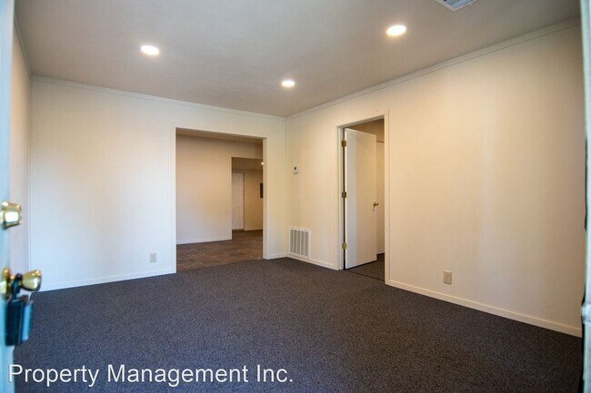 Building Photo - 1 br, 1 bath House - 1410 1/2 W 7th