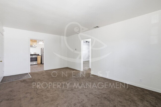 Building Photo - 4617 13th Ave