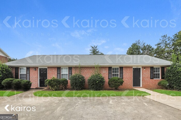 Primary Photo - 140 Deer Pkwy