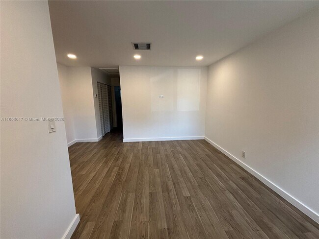 Foto del edificio - 2308 Jackson St