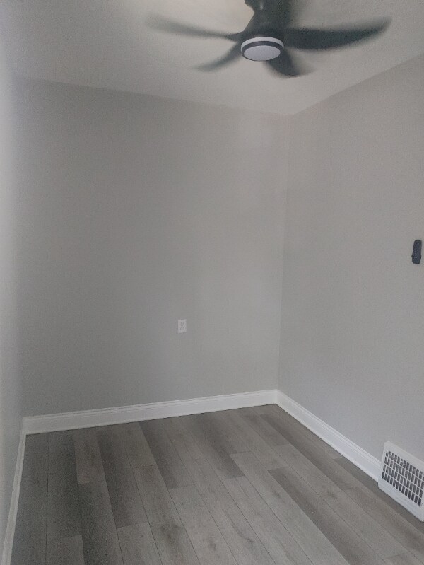Foto del edificio - 6840 S Green St