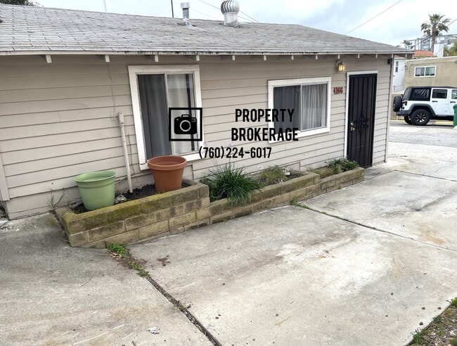 Building Photo - 4166 Mississippi St