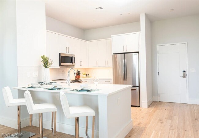 Foto del edificio - 101 8th St S