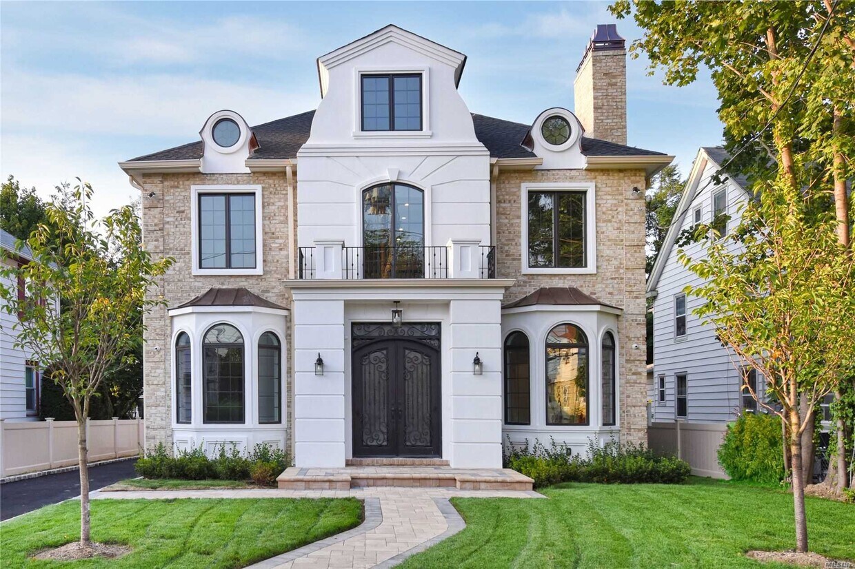 Foto principal - 31 Hicks Ln