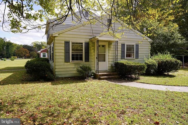 Building Photo - 510 Elberta Ave