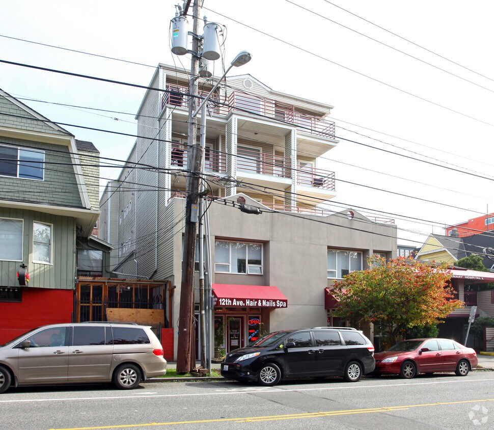 Building Photo - 1828 12th Ave