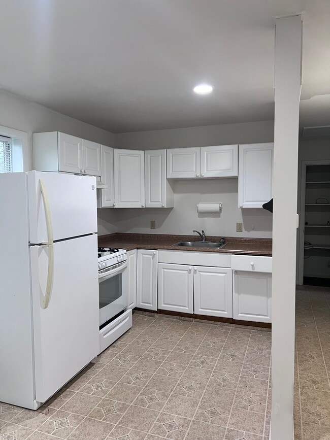 Building Photo - 3646 NY-145