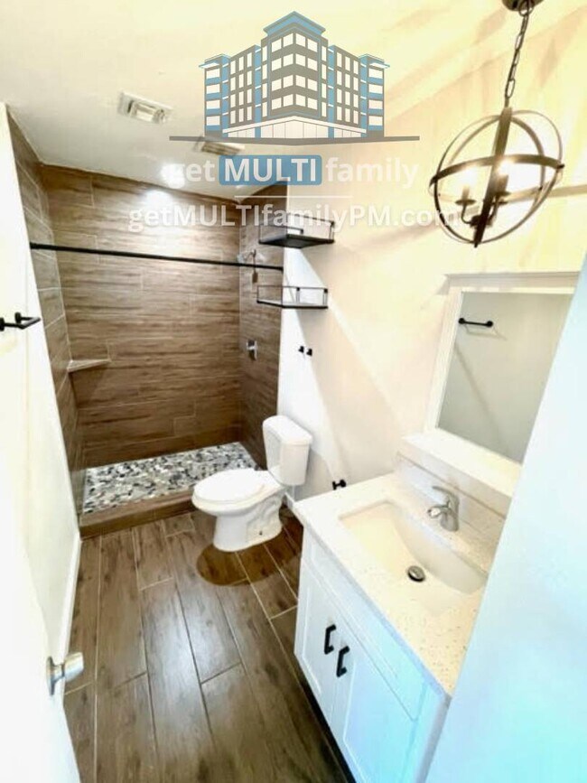 Foto del edificio - 1402 E McKinley St