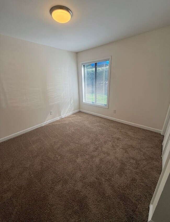 Foto del edificio - 1512 Benjamin Pkwy