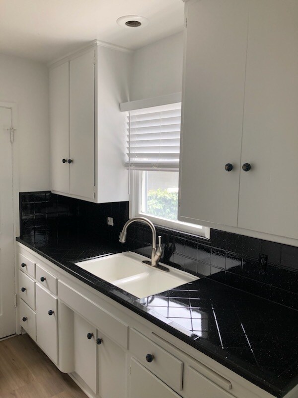 Foto principal - 1424 E 2nd St