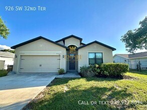 Building Photo - 926 SW 32nd Terrace Building Photo - 926 SW 32nd Terrace