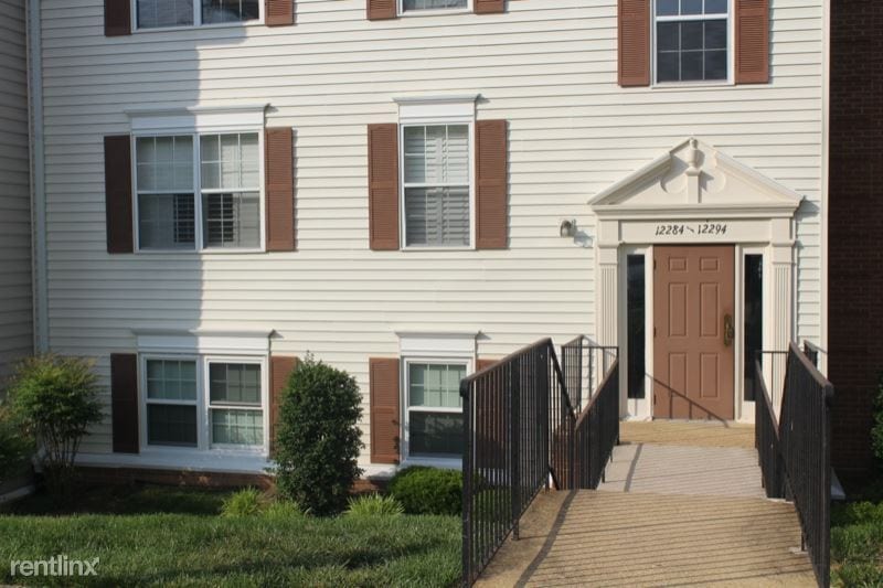12292 Stevenson Ct, Woodbridge, VA 22192 Condo for Rent in Woodbridge