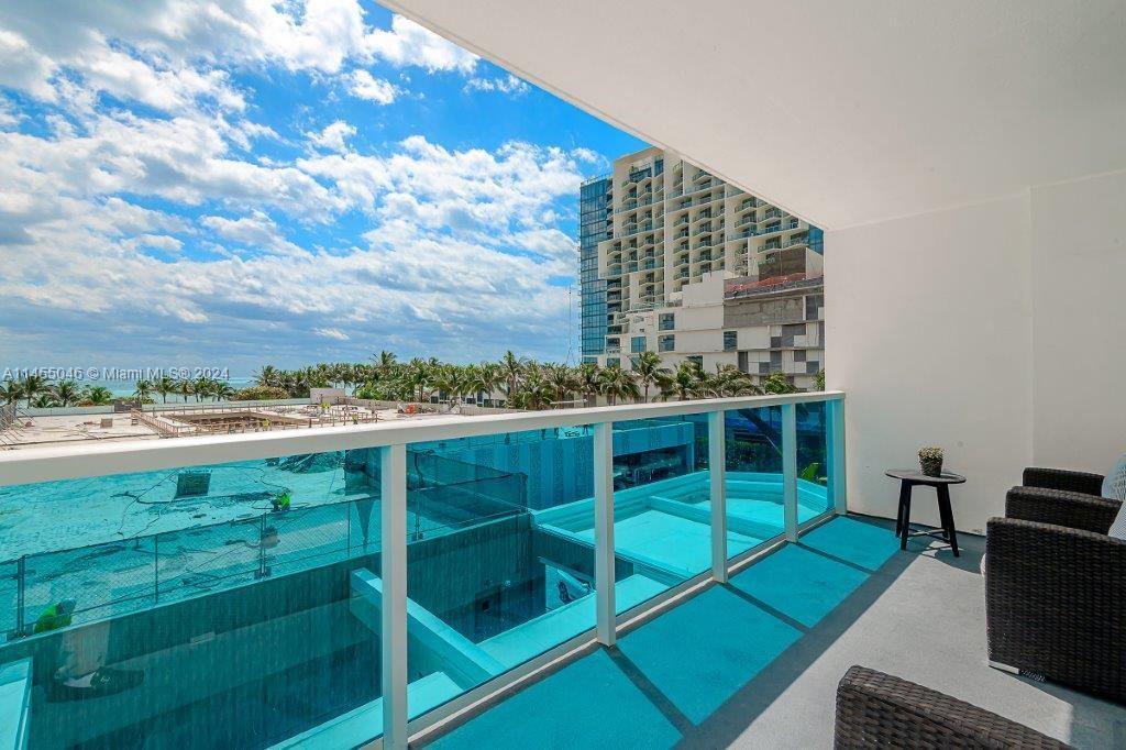 Foto principal - 2301 Collins Ave