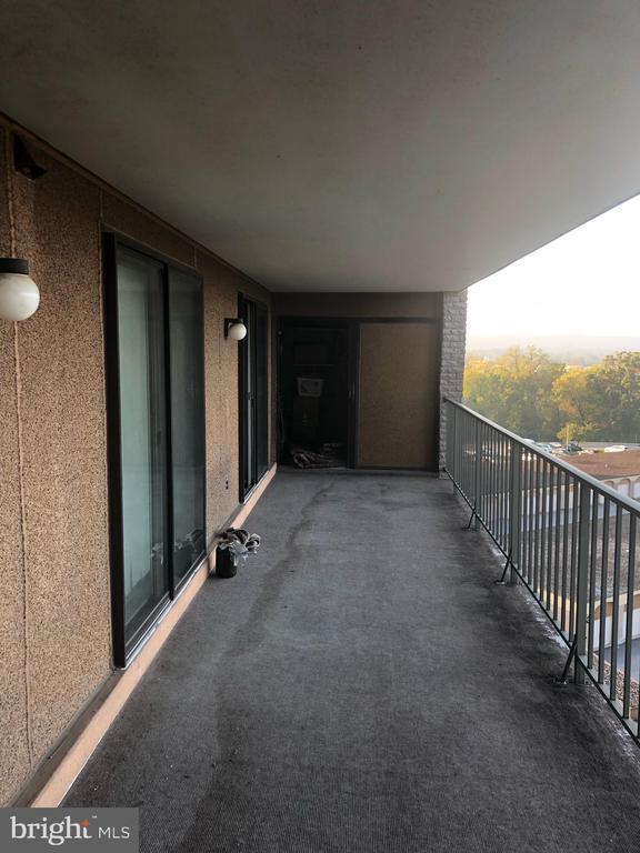 Foto del edificio - 20926 Valley Forge Cir