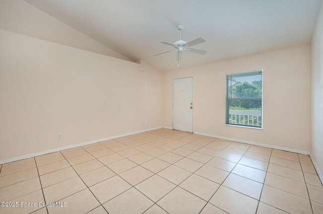Building Photo - 1066 Quesada St SE