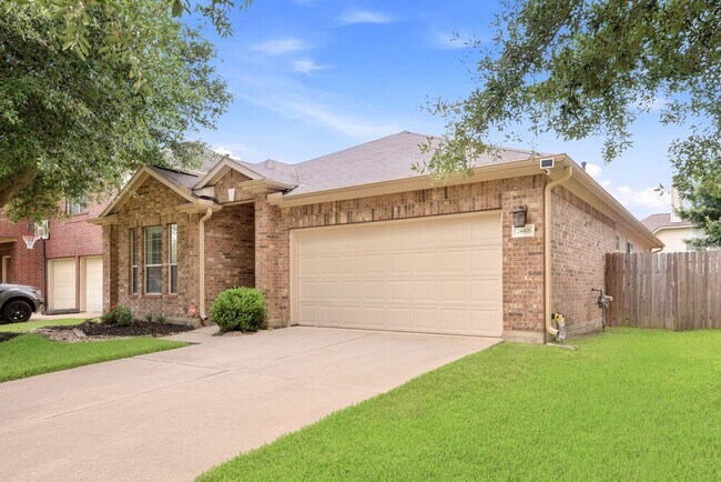 Foto del edificio - 24418 Lakecrest Bend Dr