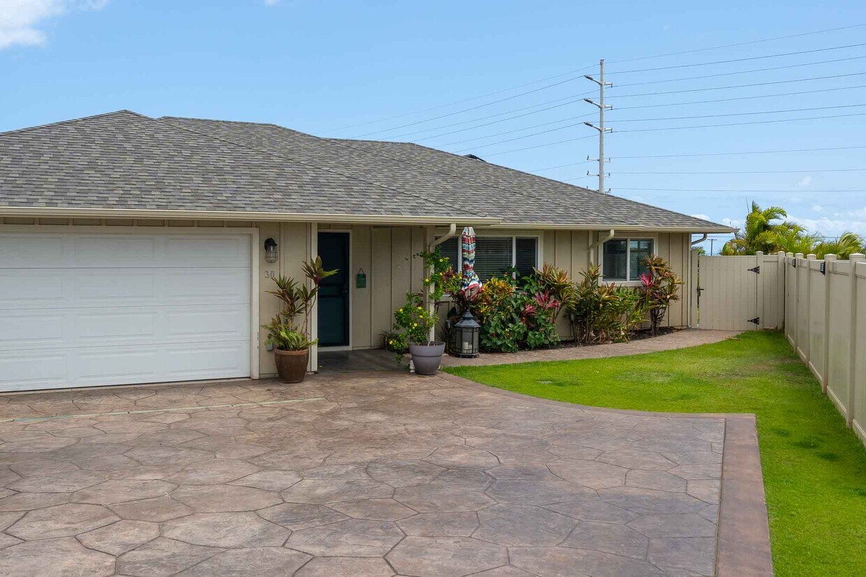 Primary Photo - 30 Ohana Hana Loop