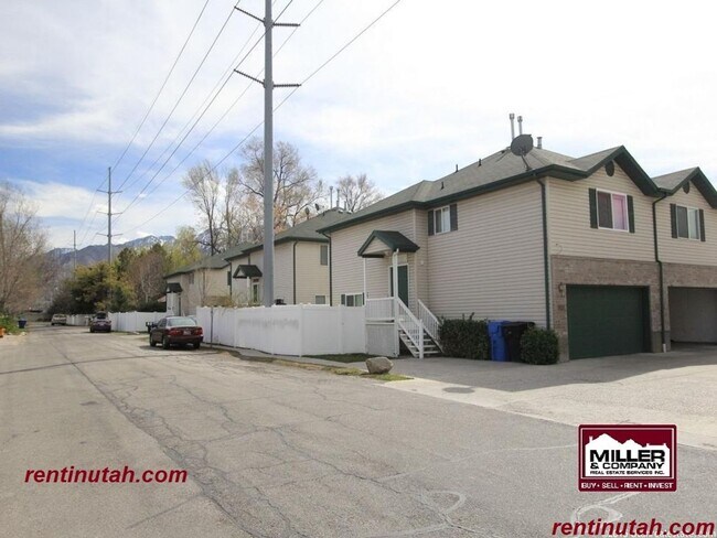 Building Photo - Nice Millcreek Townhouse For Rent!