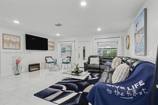 Foto del edificio - 2145 NW 133rd St