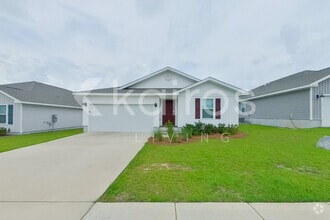 Building Photo - 4655 Malay Cir