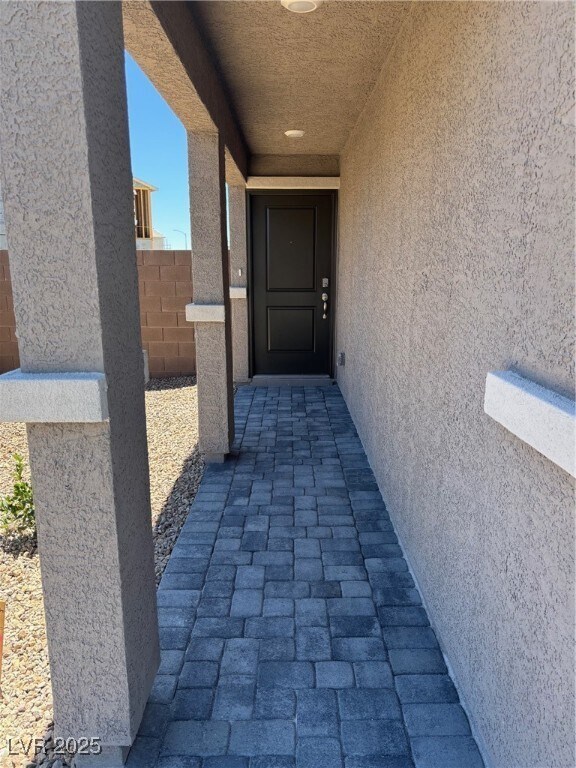 Building Photo - 1405 Gable Fls Pl
