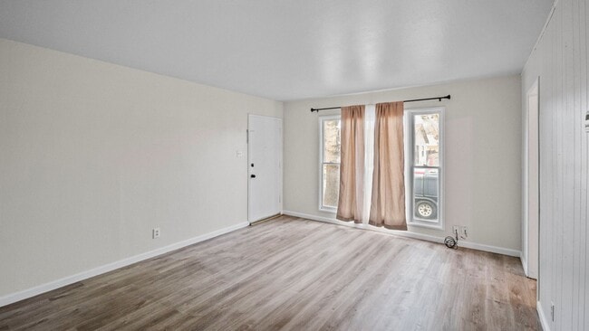 Building Photo - Cozy and Cute 2bedroom 1 bathroom duplex in Vallejo!