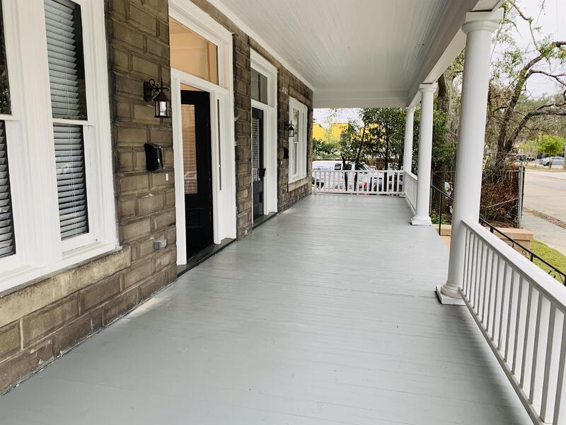 Building Photo - 19 E 40th St