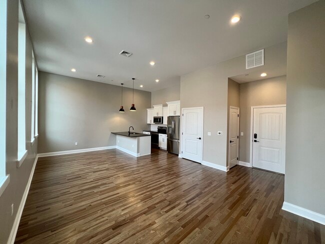 Building Photo - 33 E Northampton St