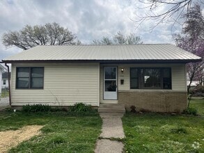 Building Photo - 514 Smith Dr