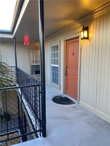 Building Photo - 2521 Metairie Lawn Dr