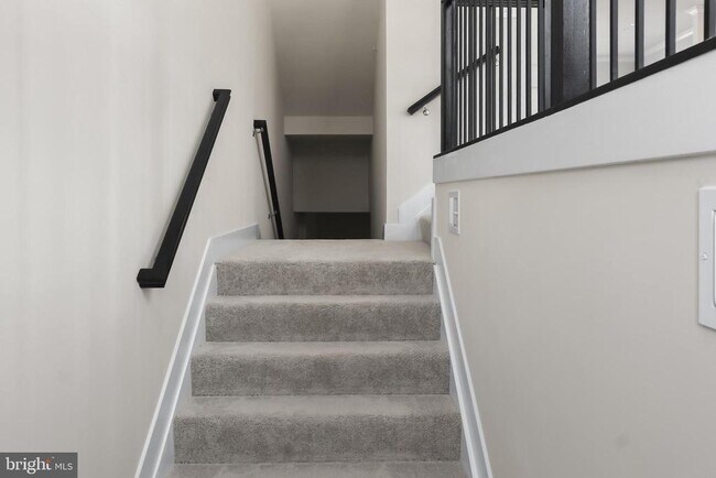 Foto del edificio - 1705 Water Xing Rd